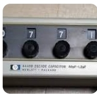 Model No : 4440B, Capaciter De